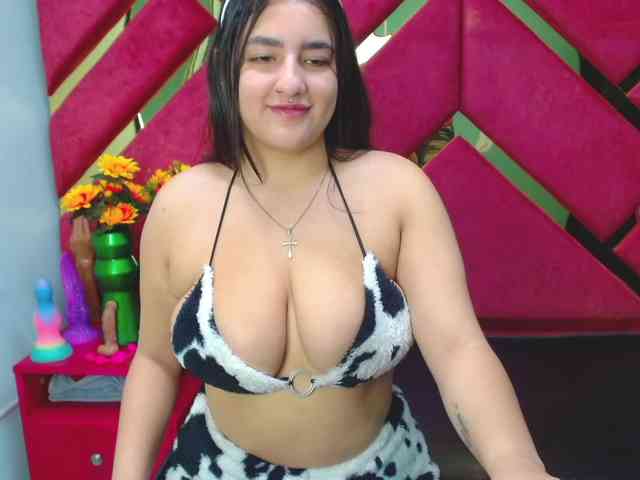 FreyjaNaugthy webcam
