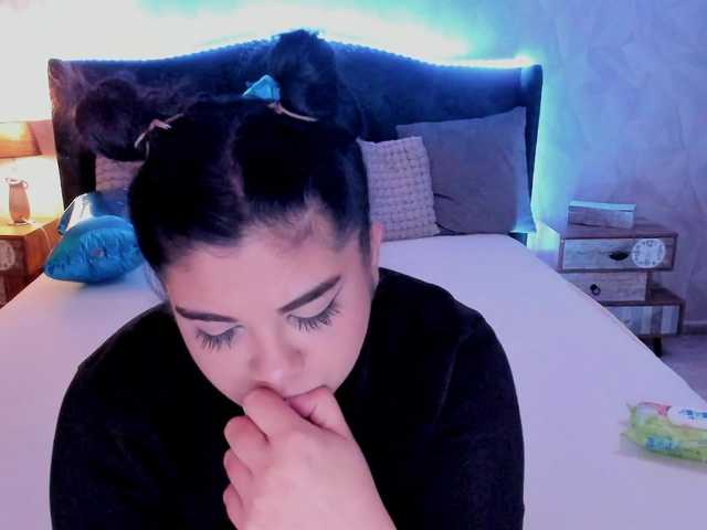NiaBellano Porn