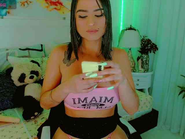 SexyBlakexxx Live Webcam on BongaCams