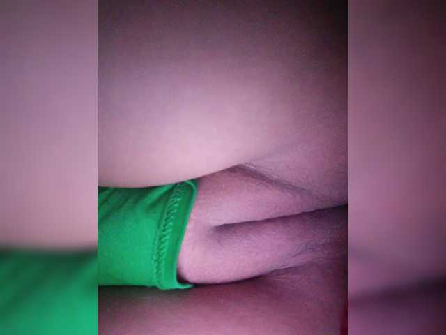 secretexclusive's BongaCams show and profile