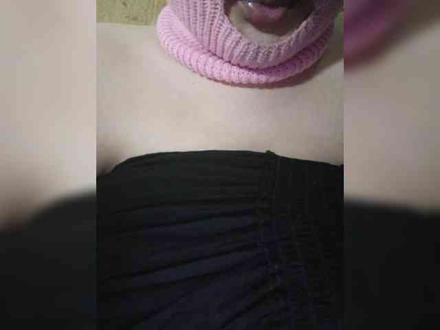 ExclusiveVIRGIN webcam