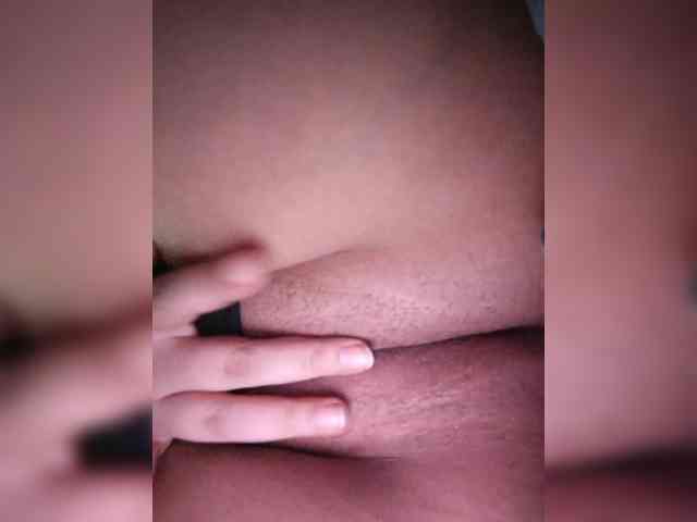 ExclusiveVIRGIN webcam