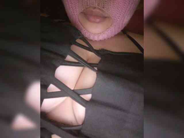 ExclusiveVIRGIN webcam
