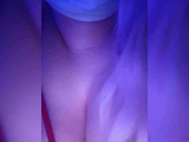 ExclusiveVIRGIN webcam