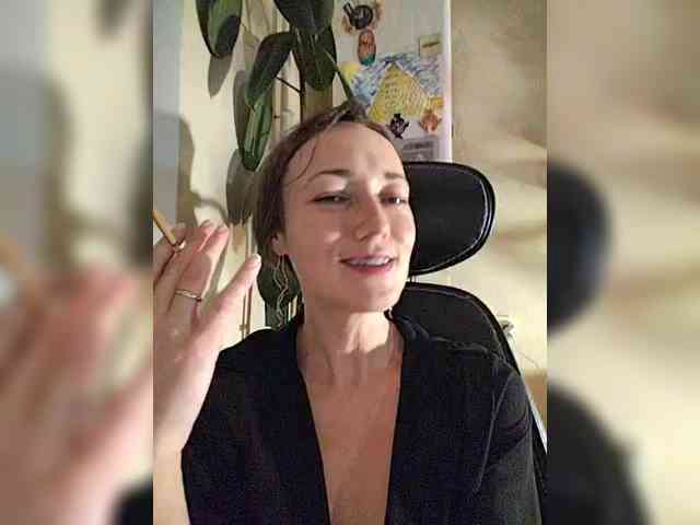 betruetoyourheart webcam