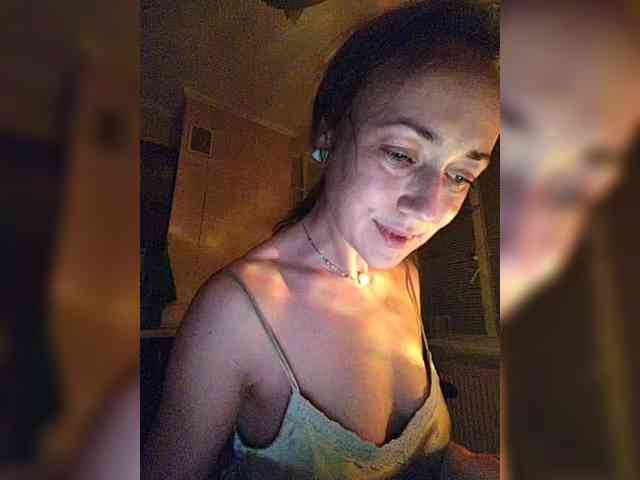 betruetoyourhear... Live Webcam on BongaCams