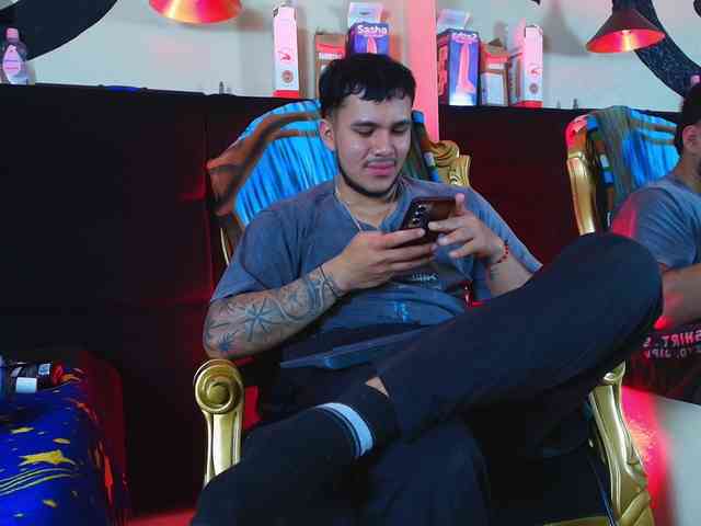 jeisonstark Live Webcam on BongaCams