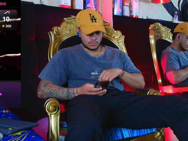 jeisonstark Live Webcam on BongaCams