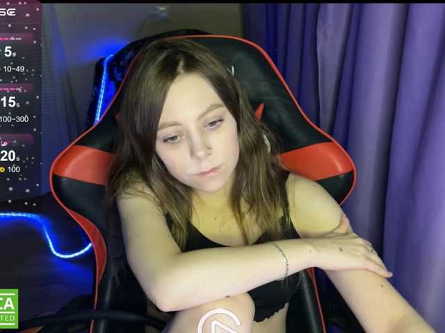 Natural-babe666's BongaCams show and profile