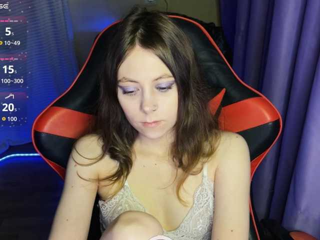 Natural-babe666's BongaCams show and profile