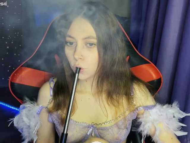 Natural-babe666's BongaCams show and profile