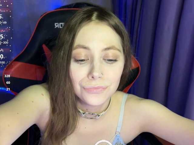 Natural-babe666's BongaCams show and profile