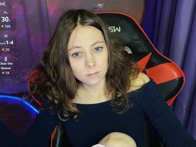 Natural-babe666's BongaCams show and profile