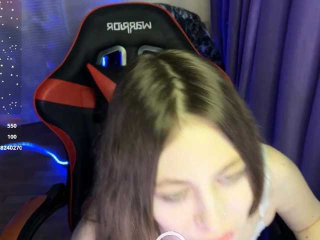 Natural-babe666's BongaCams show and profile