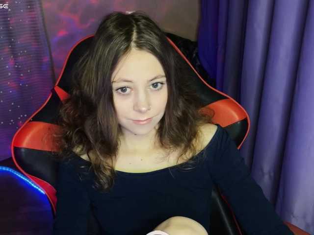 Natural-babe666's BongaCams show and profile