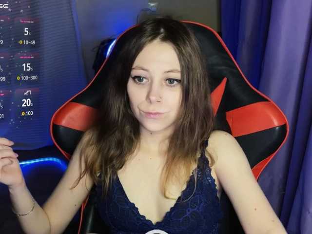 Natural-babe666's BongaCams show and profile