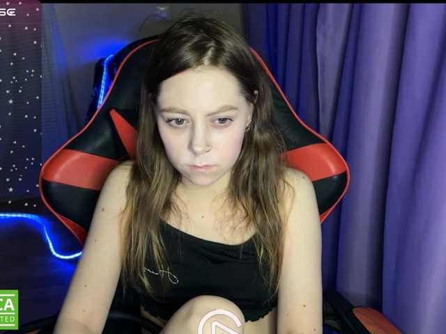 Natural-babe666's BongaCams show and profile