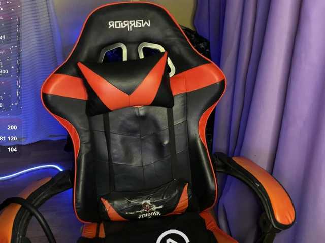 Natural-babe666's BongaCams show and profile