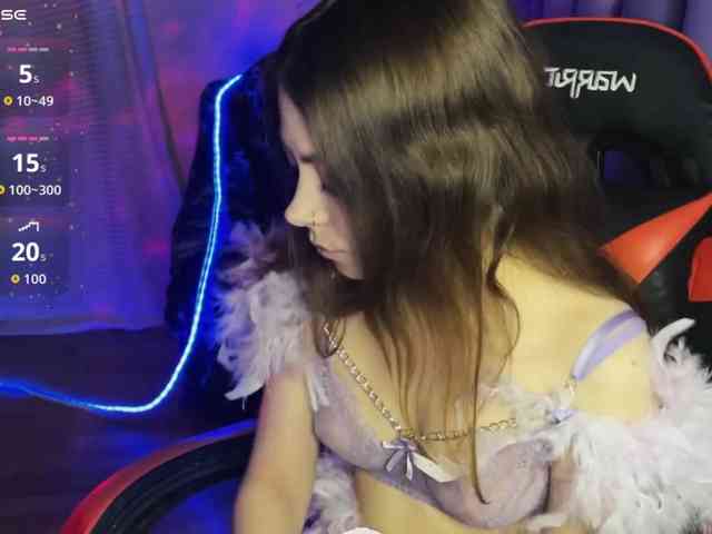 Natural-babe666 webcam