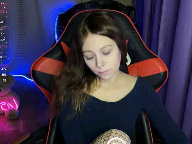 Natural-babe666 webcam