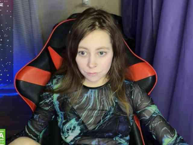 Natural-babe666 webcam