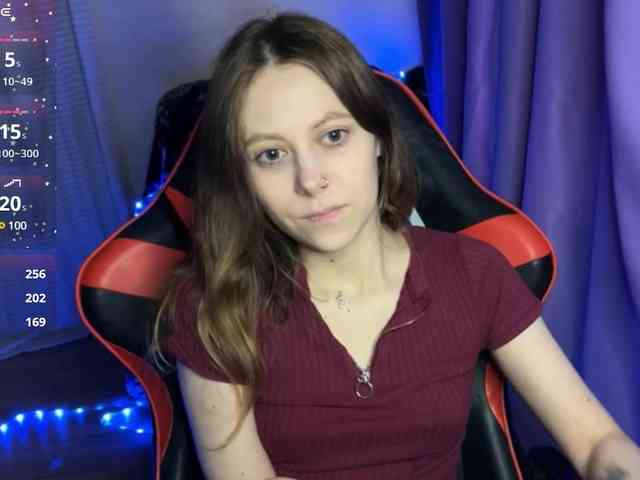 Natural-babe666 webcam