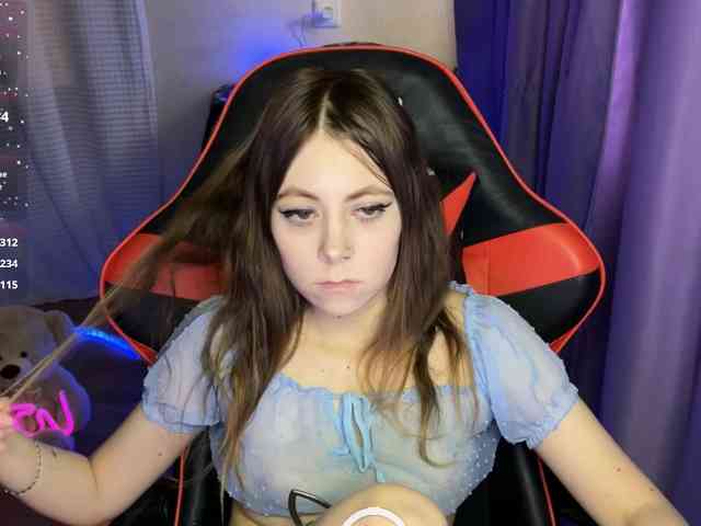 Natural-babe666 webcam