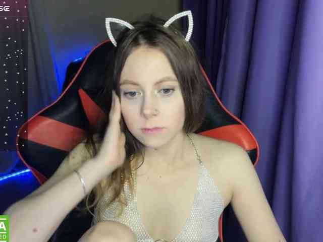Natural-babe666 webcam