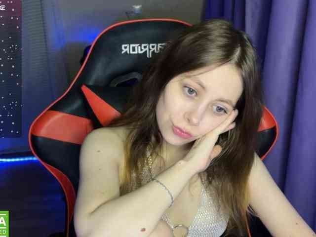 Natural-babe666 webcam