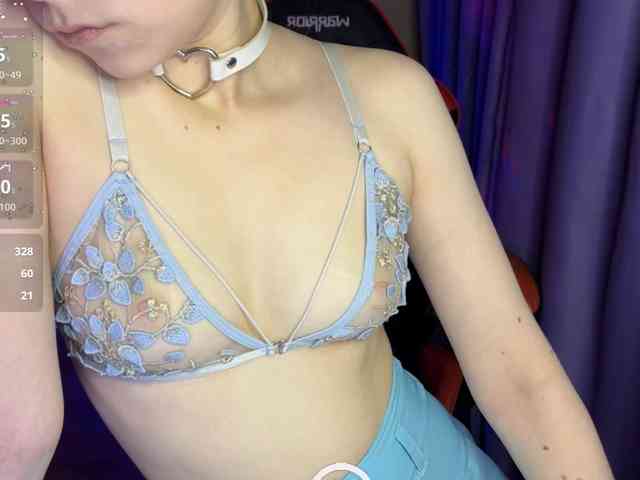 Natural-babe666 webcam