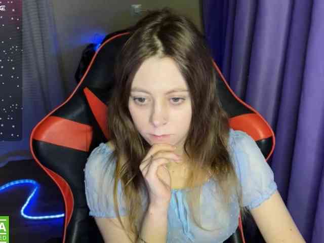 Natural-babe666 webcam