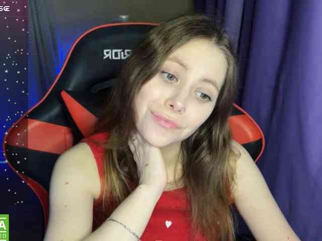 Natural-babe666 webcam
