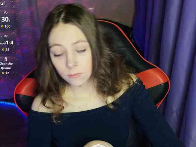 Natural-babe666 webcam