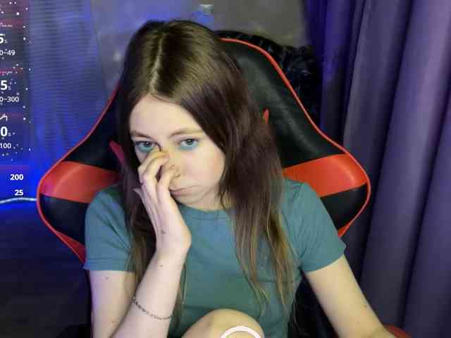 Natural-babe666 webcam