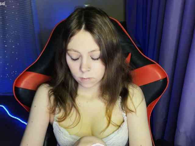 Natural-babe666 webcam