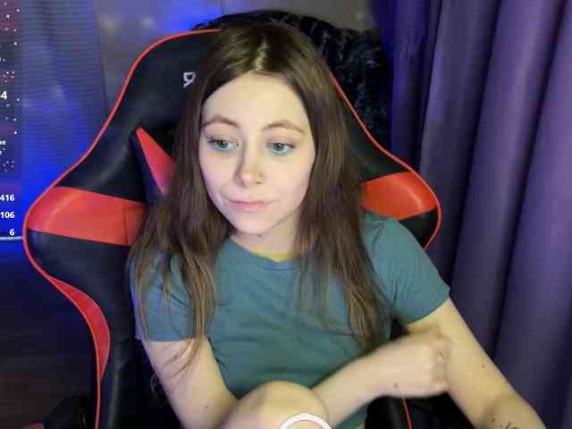 Natural-babe666 webcam