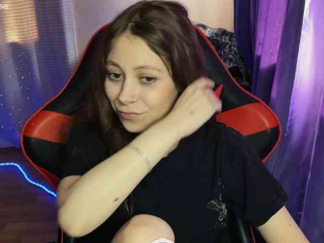 Natural-babe666 webcam