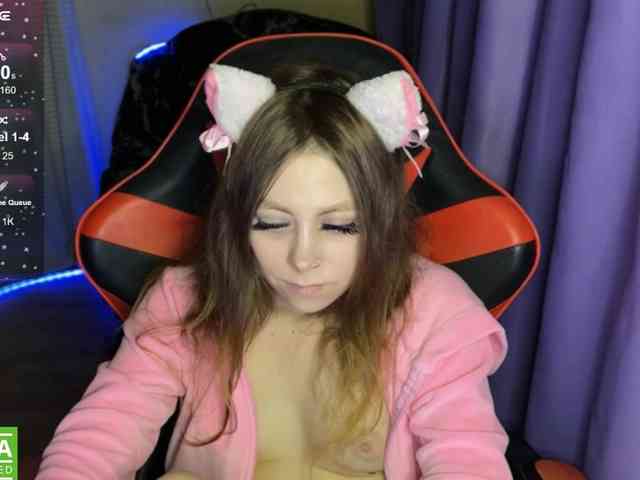 Natural-babe666 webcam