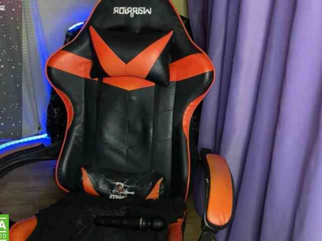 Natural-babe666 webcam