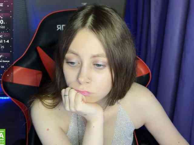 Natural-babe666 webcam