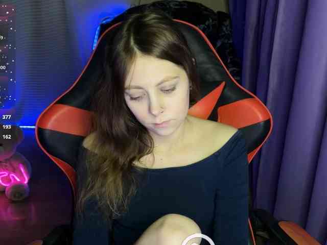 Natural-babe666 webcam