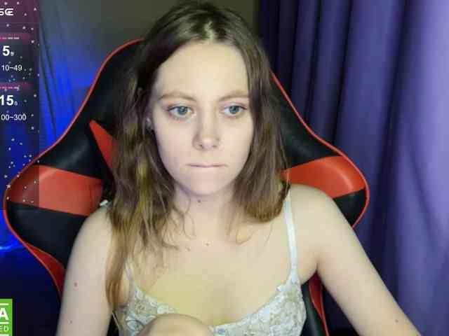 Natural-babe666 webcam