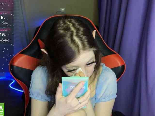 Natural-babe666 webcam