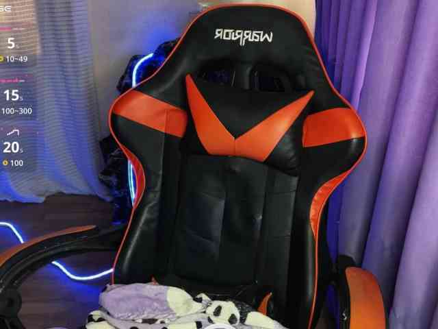 Natural-babe666 webcam