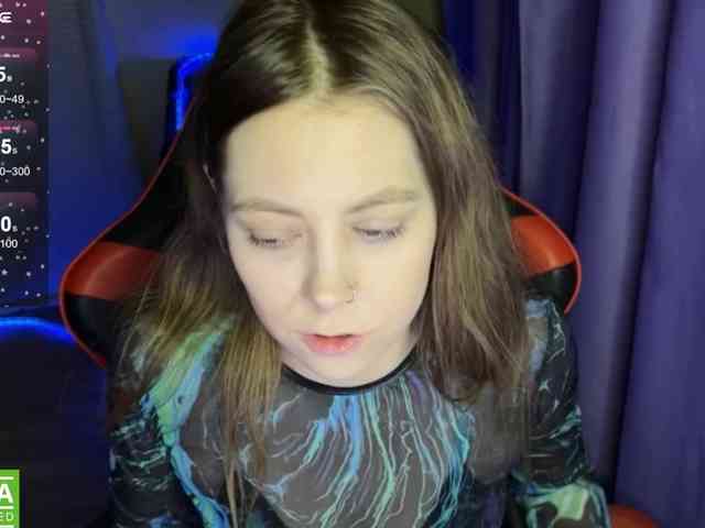 Natural-babe666 webcam