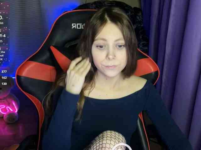 Natural-babe666 webcam