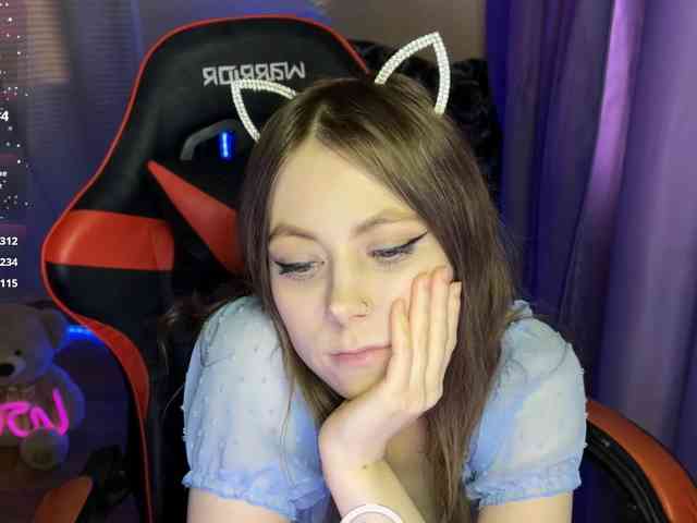 Natural-babe666 webcam