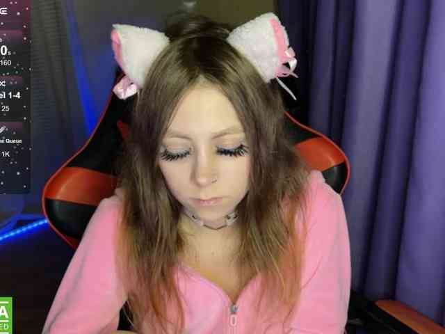 Natural-babe666 webcam