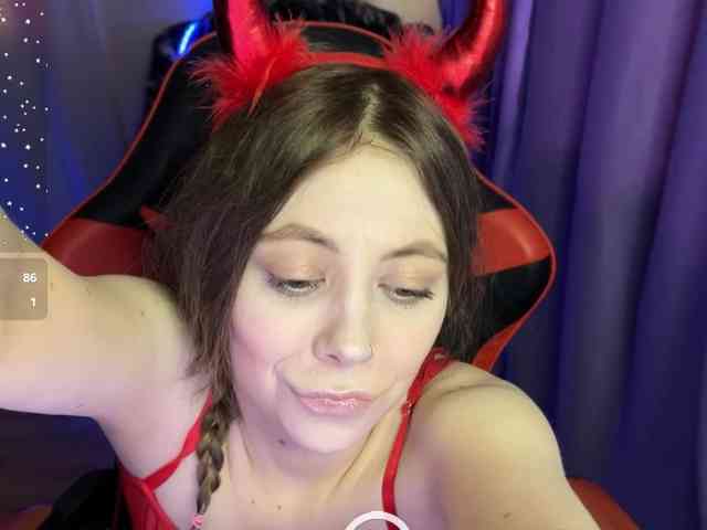 Natural-babe666 webcam