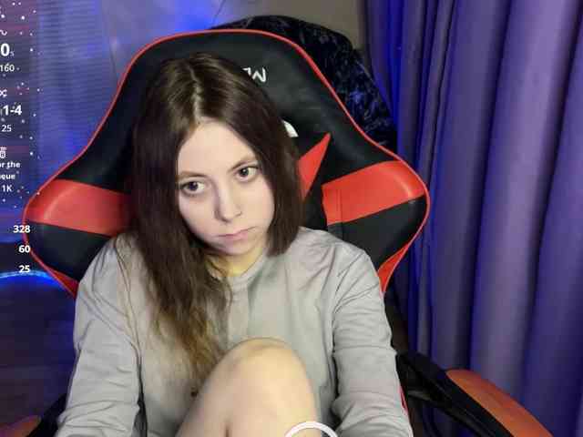 Natural-babe666 webcam